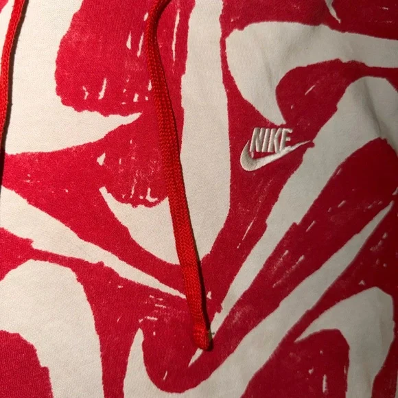 Nike Sportswear AOP Swoosh club Fleece Pullover Hoodie Red Men’s Medium - Picture 3 of 4